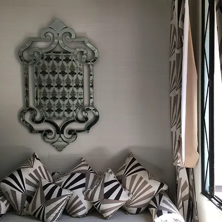 Le Meurice Hotel 3*