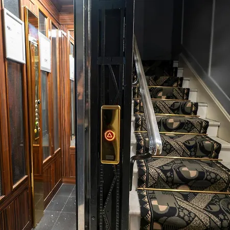 Le Meurice 3*