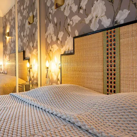 Szálloda Le Meurice 3*
