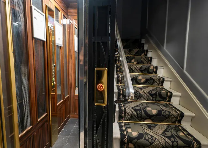 Le Meurice 3*